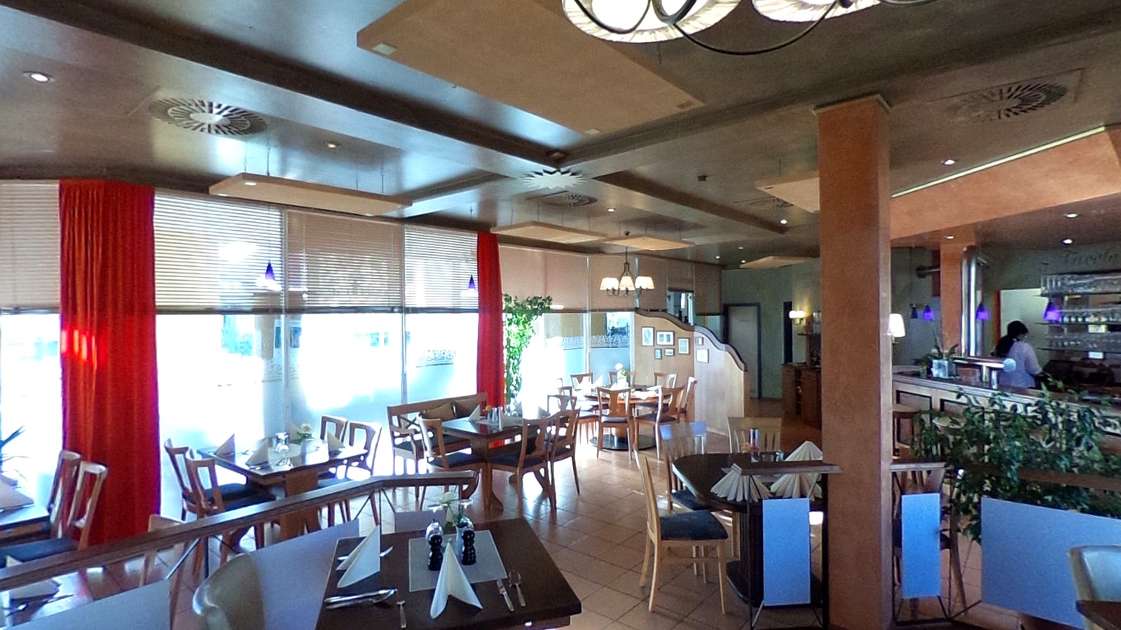 Innenraum und Ambiente im Tavola Grande Restaurant Hofgeismar – Pizza, Pasta und indische Spezialitäten